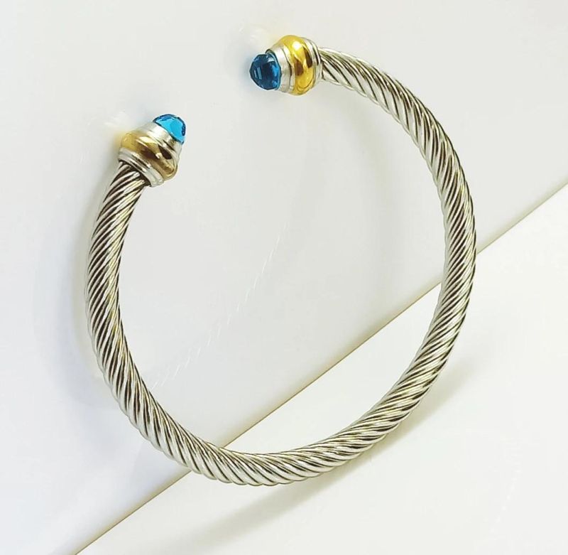 DIY Titanium Steel Bangle Women′s Two Tone 18K Gold Electroplated Stainless Steel Wire Rope Bracelet Simple Diamond Open Bracelet Bg0170