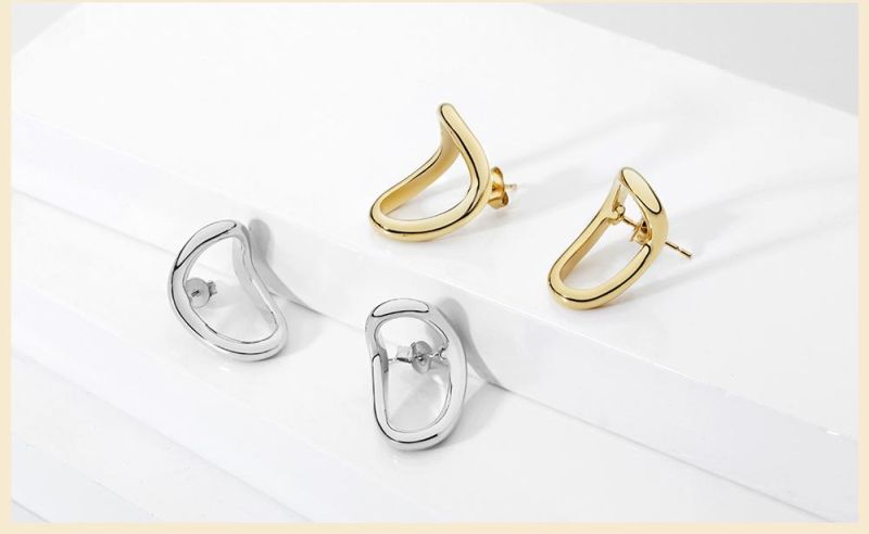 Women′ S Version Simple Stylish and Avant-Grade Shape Copper Stud