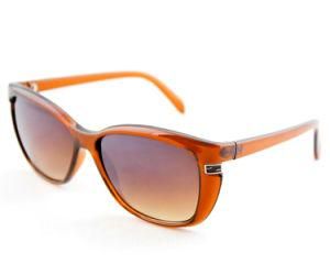 Salable Fashion Promotion Polarized Plastic UV Protected Sunglasses (14215)