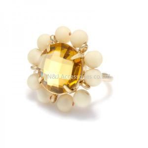 Fashion Jewelry Beige Pearl Yellow Glass Stone Flower Ring
