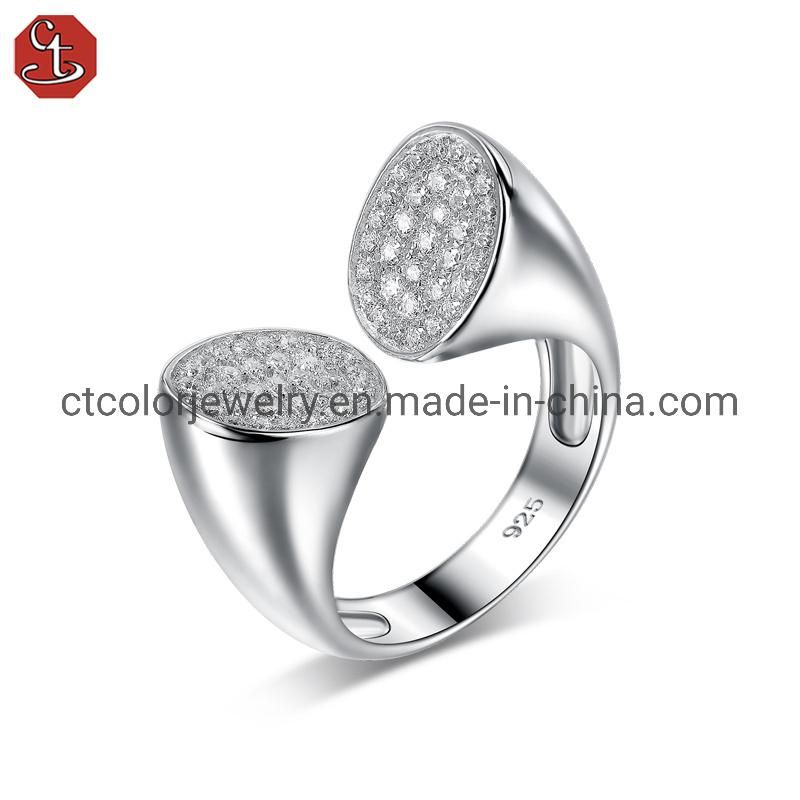 Luxury women′s fashion jewelry 925 sterling silver white cubic zircon Open electric white ring