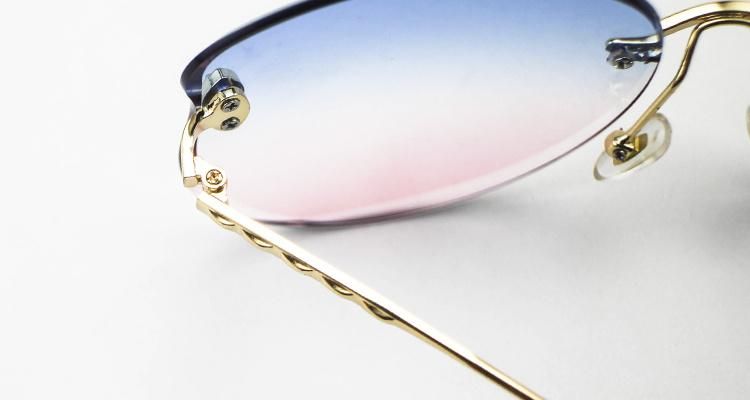 Love Type Diamond-Encrusted Stock Metal Frameless Women Sunglasses
