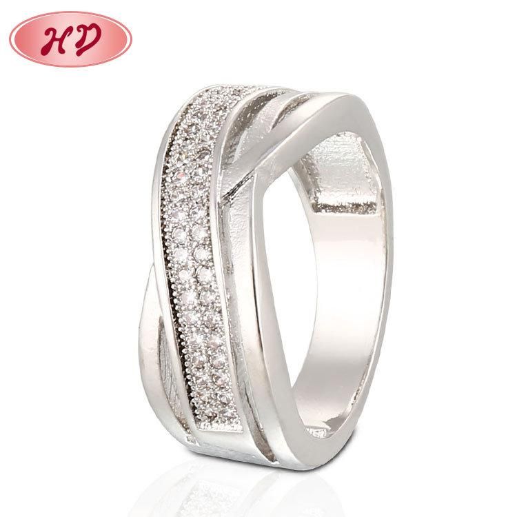 Chinese Style 18K Diamond Gold Finger Ring Rings Design for Women with Price