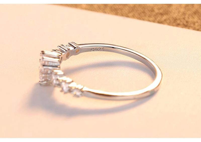 Classical 925 Sterling Silver Ring with White Round CZ