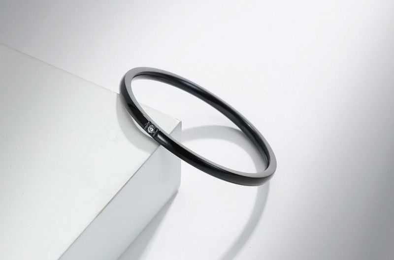 Fashion Jewelry Titanium Steel Zircon 1mm Ring Stainless Steel Simple IP Gold Couple Ring for Women SSR2067