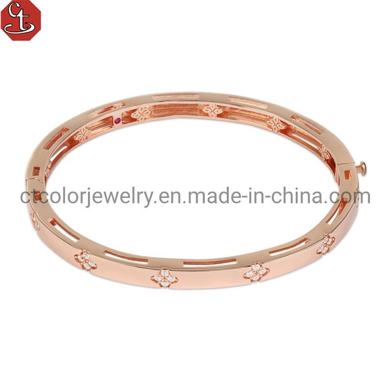 Wholesale 925 silver Brass fashion jewelry Love style bracelet handing flower clover accessory 14k &18K gold plated Bangle