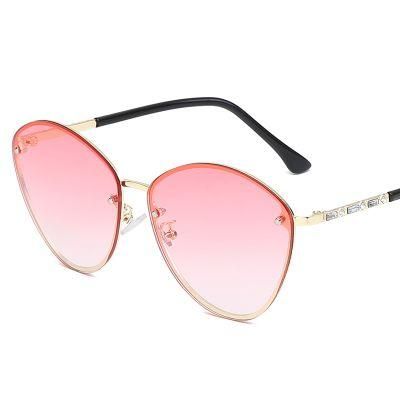 New Arrival Luxury Design Fashion Plastic Women Sunglasses Vintage Colorful Rivet One-Piece Sun Glasses Shades