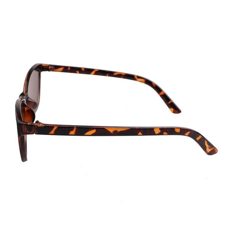 Cateye Style Triangle Frame Fashion Women Sunglasses