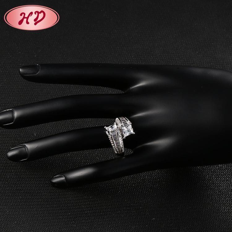 Women Silver Stainless Steel Rhodium Plated Engagement Finger Wedding Rings Fashion Jewelry Design