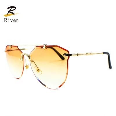 Oversize Fashion Custom Logo Wholesale Metal Frame Women Sunglasses