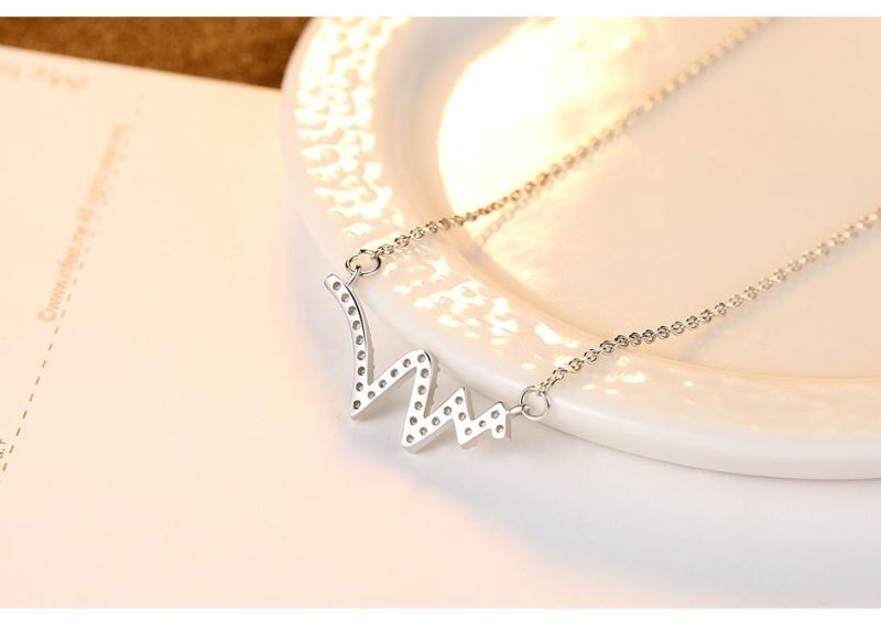 S925 Sterling Silver Fashion Zircon Lightning Shape Necklace