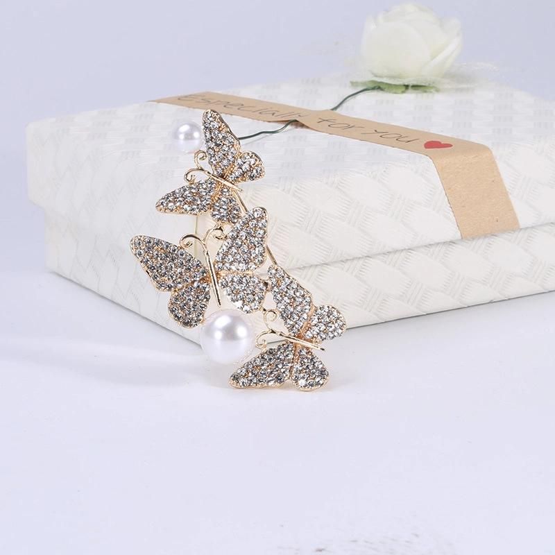 Superstarer Retro Alloy Diamond Pearl Butterfly Brooch Insect Corsage Jewelry Wholesale
