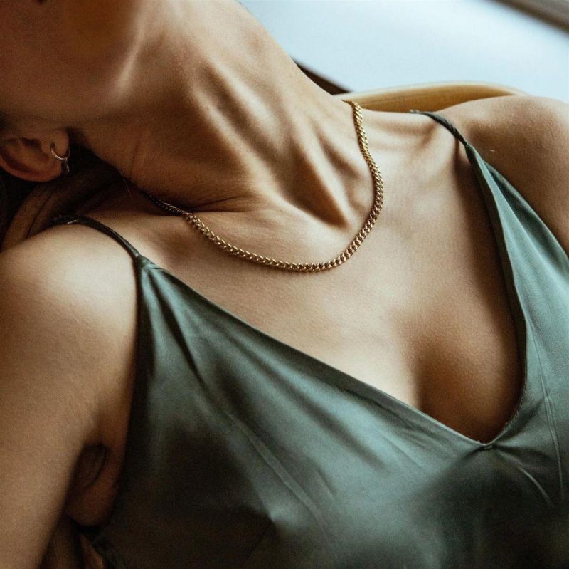 Factory Wholesale Fashion Jewelry Exaggerated Punk Style Simple Temperament Necklace Stainless Steel Plated 18K Gold Rough Grinding Chain Necklace Female