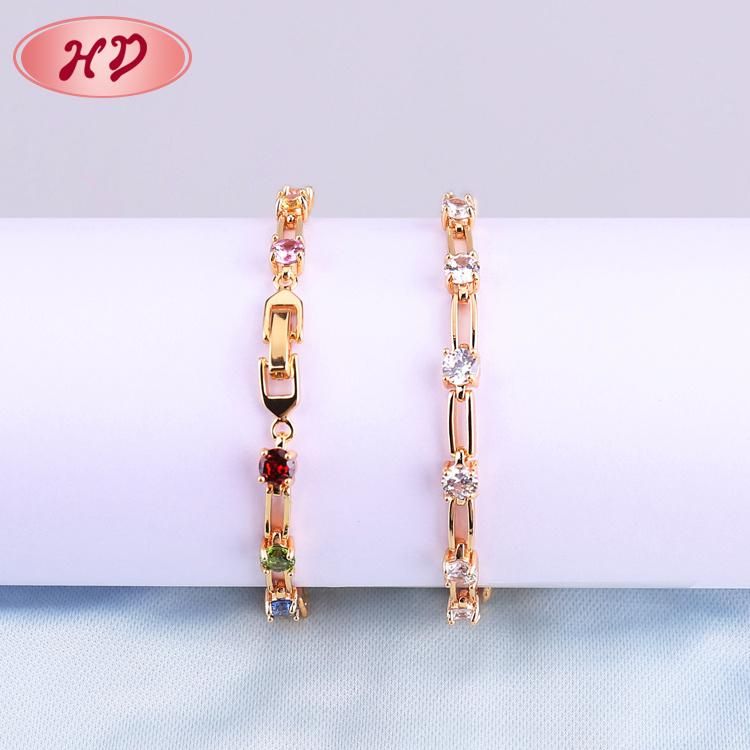Simple Design Fashion Jewellery Charms Bracelet for Female