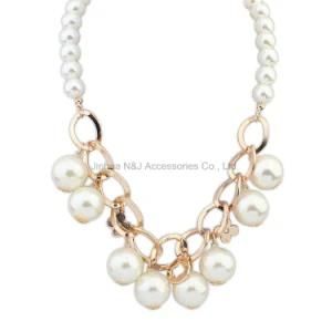 Fashion Jewelry Cluster White Pearl Chain Choker Chunky Statement Bib Necklace