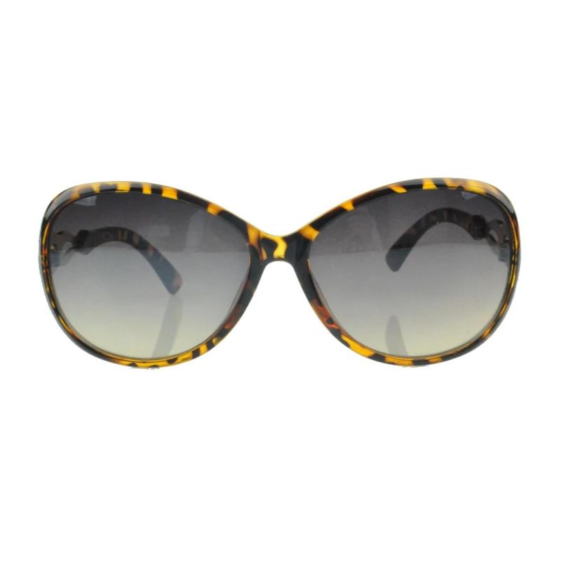 2018 Oval Shape Metal Decoration Sunglasses for Women