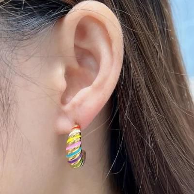 Curved Stitching Casual Geometric Spiral Pattern Women&prime; S Color Enamel Earrings