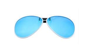 Fashion Polarized Designers Clip on Sunglasses with Colorful Tac UV400 Lens for Man or Woman Model 3026q-W