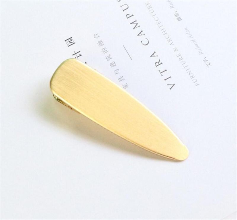 Female Simple Fashion Glossy Metal Duckbill Hair Clip