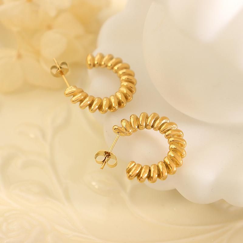 C-Shaped Twist Jewelry Style Simple Earrings