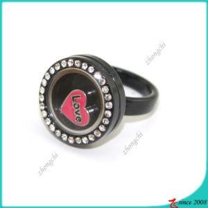 Wholesale Fashion Cool Locket Ring for Man (LR16041204)