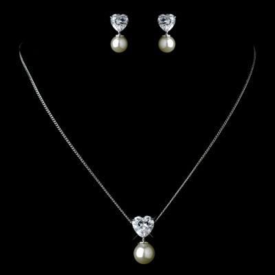 Bridal Cubic Zirconia jewelry, Wedding Pearl Jewelry. Bridesmaid Jewelry