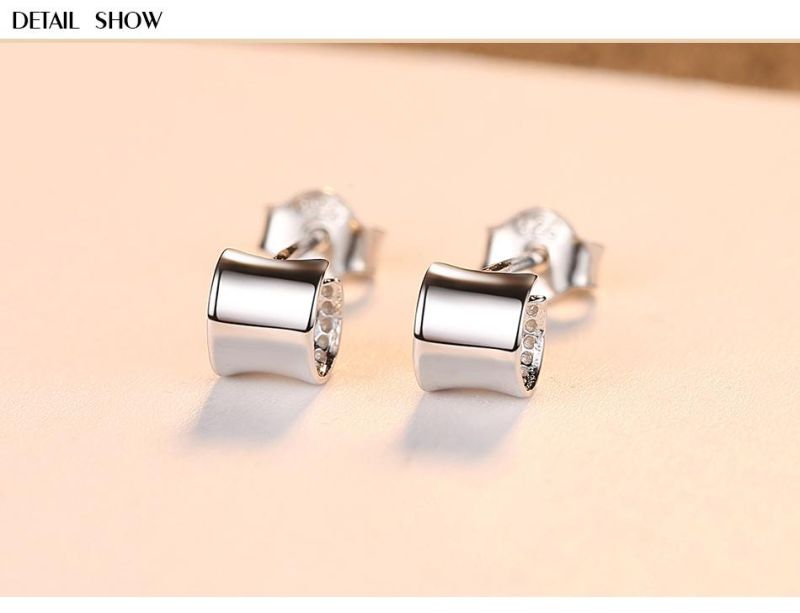 Fashion Jewelry Silver Plated Crystal Stud Earrings for Women