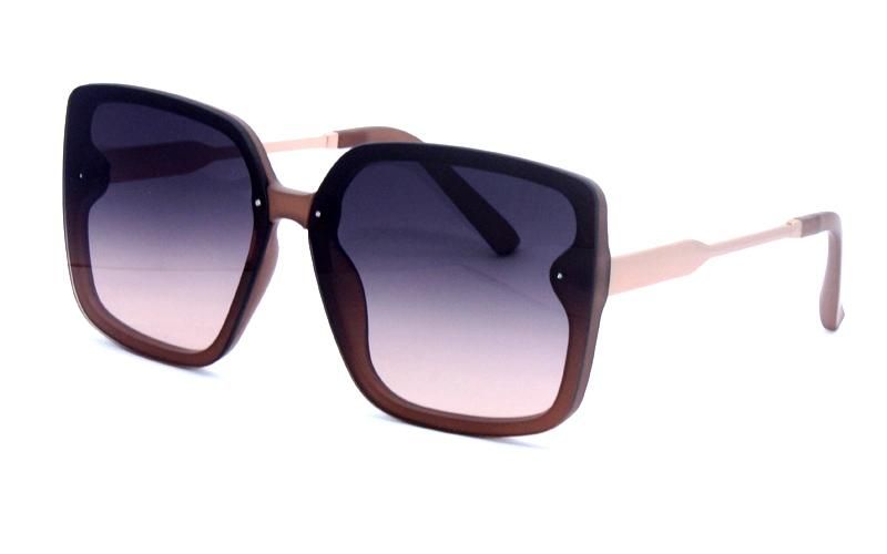 High Fashion Oversized Sun Glasses with Metal Temples