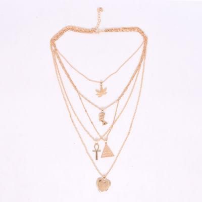 Fashion Jewelry Women Multi Layer Gold Plated Choker Necklace with Heart Pendant