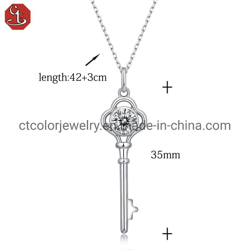 Fashion jewelry women′s necklace key pendant & necklace moissanite 925 Sterling silver jewelry for girls