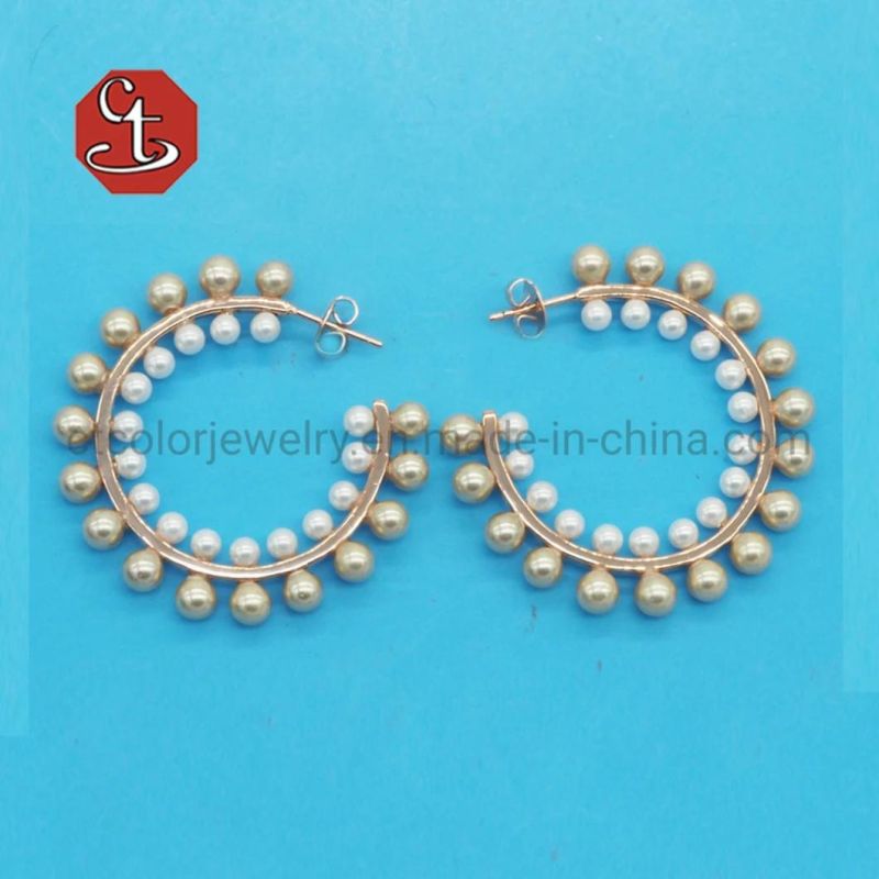 Fashion Shell Gray Pearls Stud Earrings Trendy C Shaped Aesthetic Personality Shell Pearl Earring