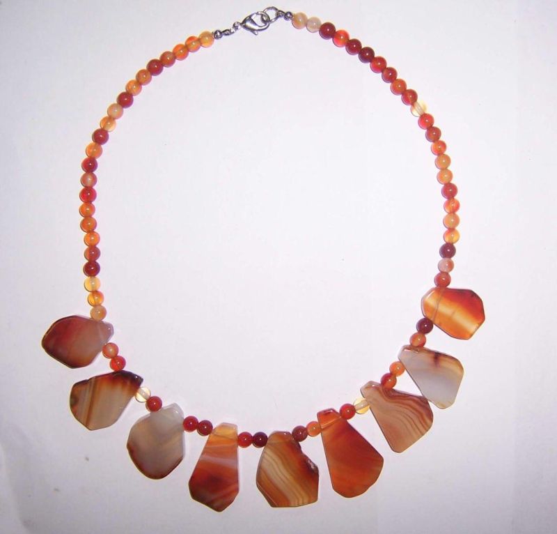 Semi Precious Stone Crystal Beaded Fashion Necklace