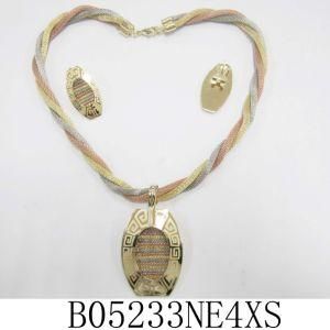 No. 1 Hot Selling Gold Rose Gold Rhodium Plating Fashion Jewelry Set (M1B05233NE4XS)