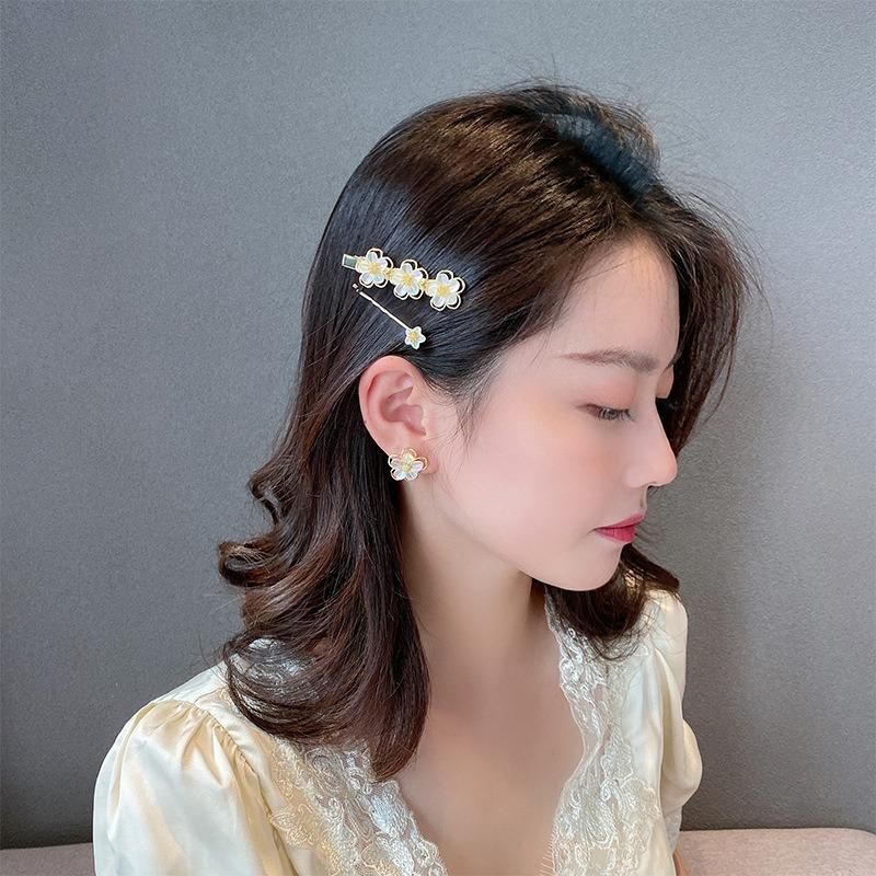 Fashion Pearl Flower Hair Clip Jewelry