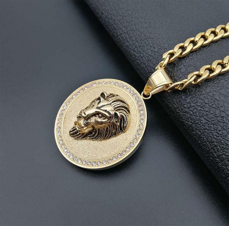 European and American Hip-Hop Hiphop Jewelry Titanium Steel Gold-Plated Diamond Frosted Disc Lion Head Pendant Spt1028