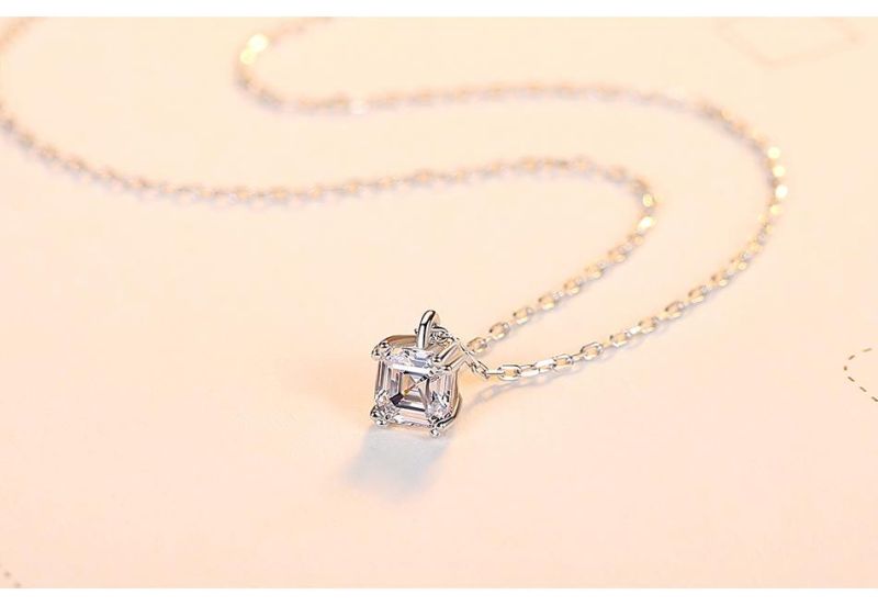 Fashion Silver Jewelry Zircon Pendant Women Necklace