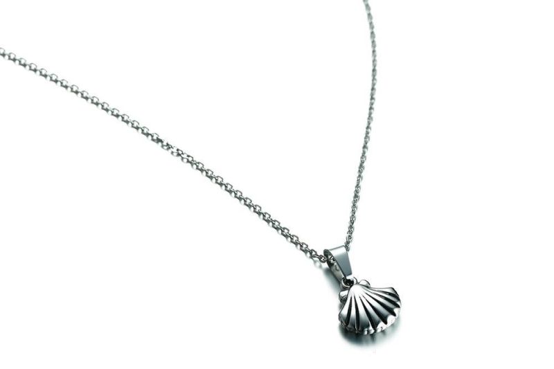 Simple Women Jewelry Stainless Steel Sea Shell Pendant Custom Necklace