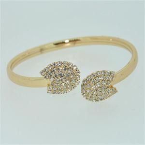 Newest 18k Gold Plating Fashion Jewelry Bangle (B140005)