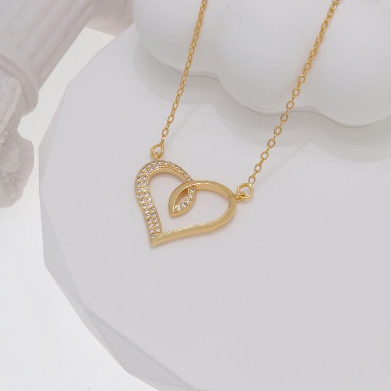 New Heart Shaped Girls Fashion Jewelry Necklace