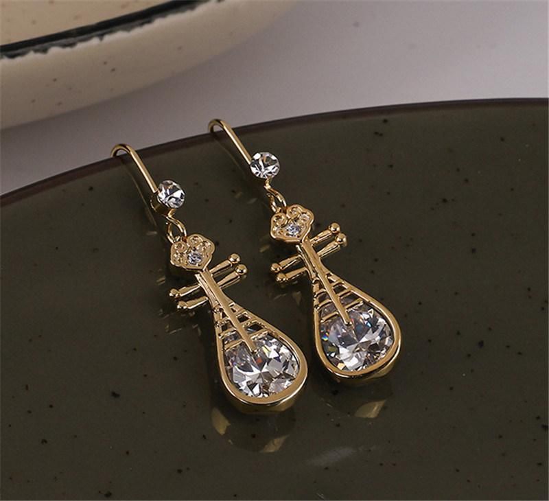 Manufacture New Design Chinoiserie Cubic Zirconia Pipa Long Drop Earrings for Women Fashion Jewelry