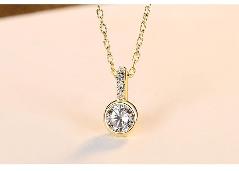 Customized Silver Cubic Zirconia Round Shaped Half Zircon Necklace