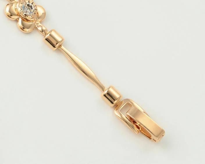 Fashion Style Women Jewelry Simple Designs 18K Gold Flower Shaped Bracelet
