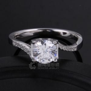 Elegant 925 Sterling Silver Ring with Shiny CZ Stone