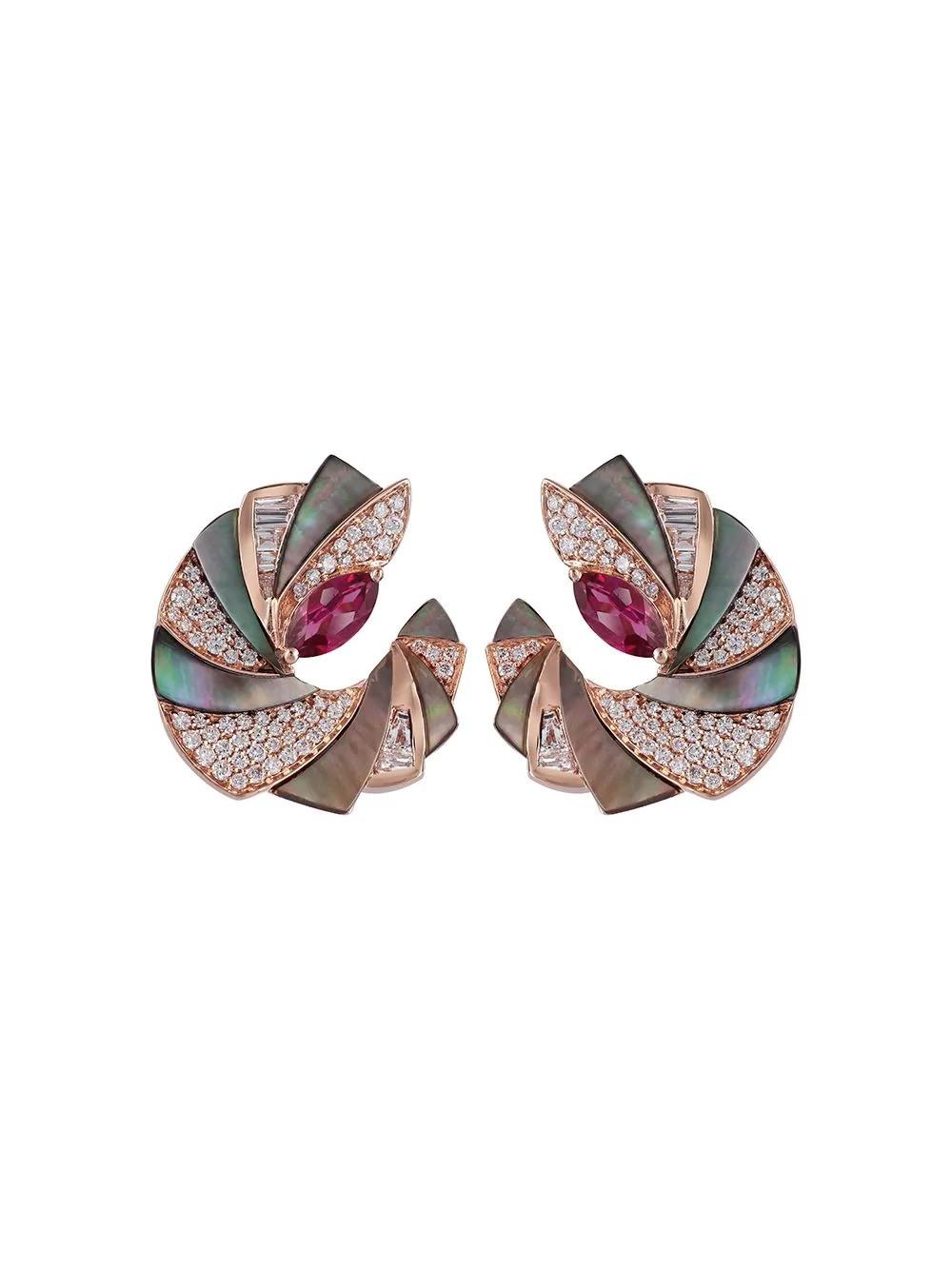 Fashionable and Elegant Crystal Earrings Jewelry