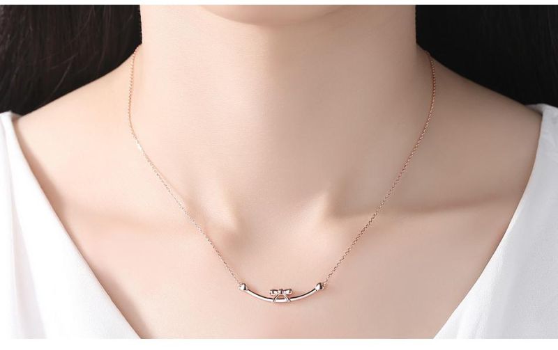 Latest Designed Silver Bowknot Shape Chain Necklace