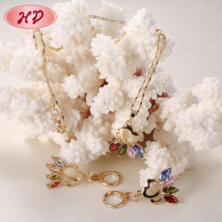 Fashion Women Imitation 18K Gold Plated Costume Ring Bracelet Charm Jewelry with Earring, Pendant, Necklace Sets Jewelry