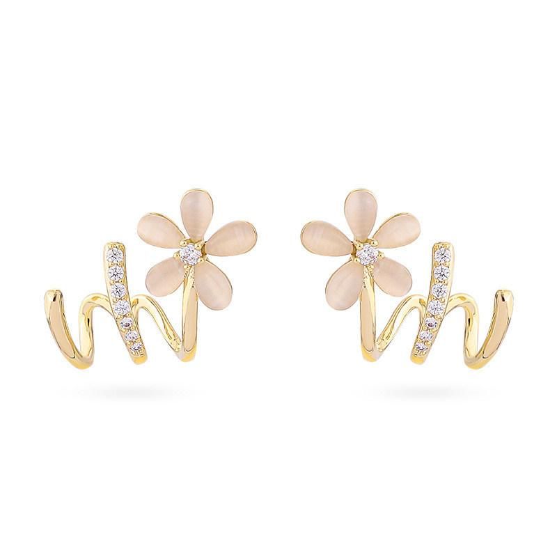 Wholesale Flower Pave Stone Spring Design 18K Gold Plated Ear Cuff