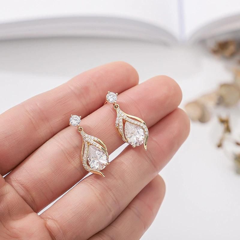New Design Fashion Encapsulated Cubic Zircon Teardrop Diamond Earrings for Fashion Women Jewelry Accessories Bijoux