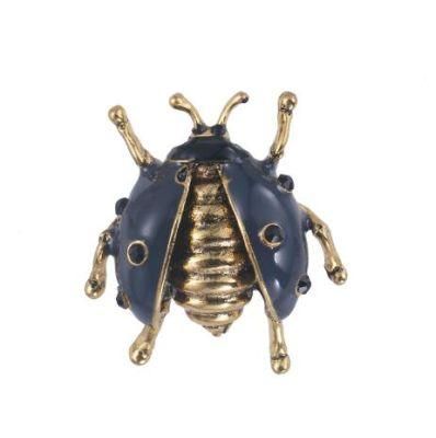 Classical Beetle Alloy Crystal Rhinestone Pin Jewelry Brooch