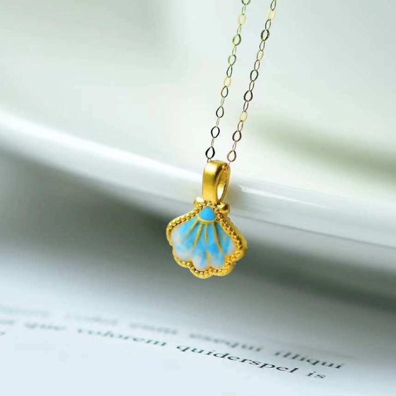 Gorgeous Shell Necklace Gold 999 Shell with 18K Gold Necklace China Donghai Crystal